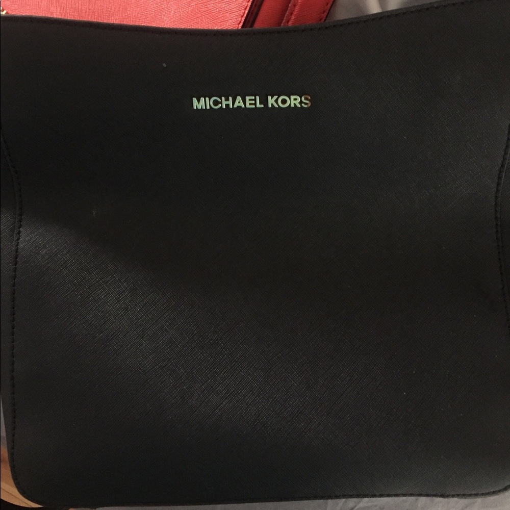 Black Michael Kors bag